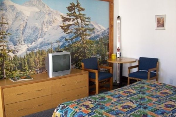 Hotel HOLIDAY LODGE GRASS (Grass Valley)